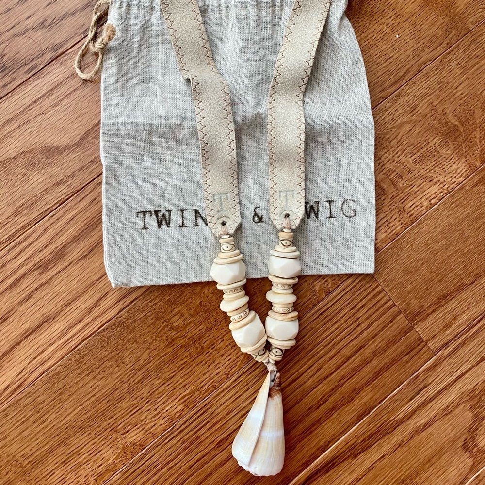Twine and Twig Shell Necklace